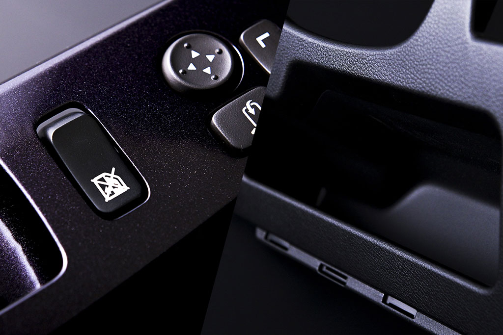 自動車内装部品